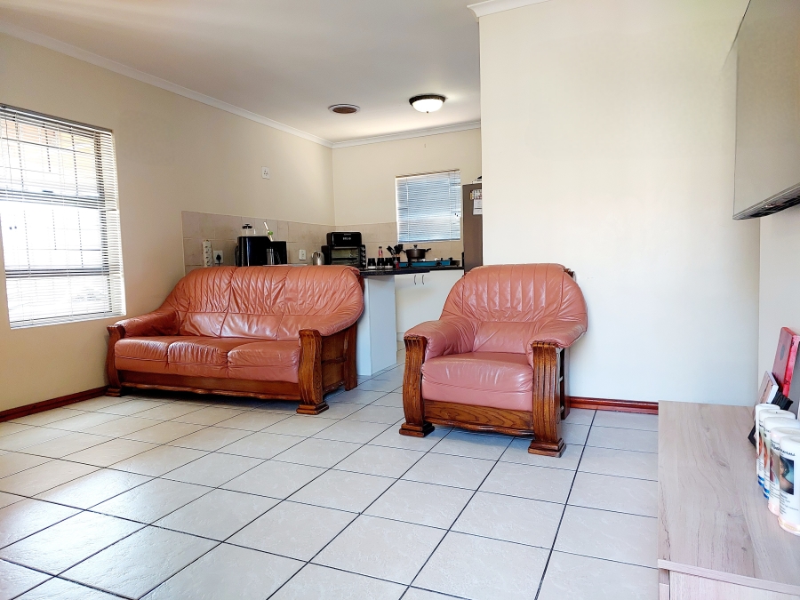 3 Bedroom Property for Sale in Protea Heights Western Cape